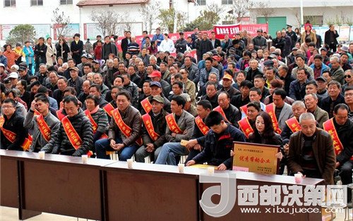 汉中城固县老庄镇志智双扶拉开脱贫攻坚春季攻势