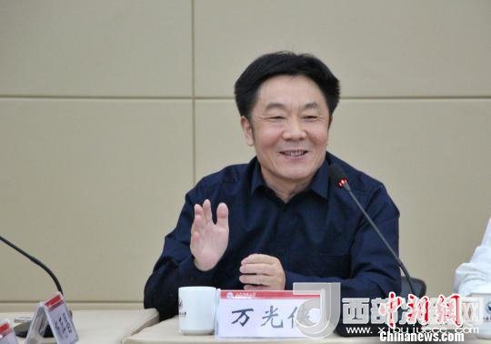 图为山东师范大学副校长万光侠在开幕式上发言。　赵晓 摄