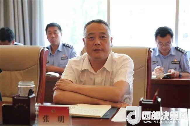 榆林市副市长张明深入靖边县公安局检查指导扫黑除恶专项斗争工作