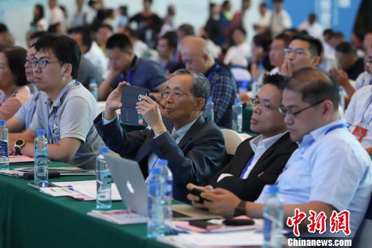 研讨会现场图。　瞿宏伦 摄