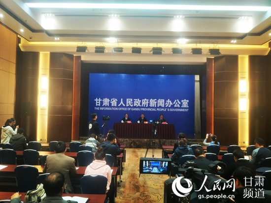 新闻发布会现场。（高翔 摄）
