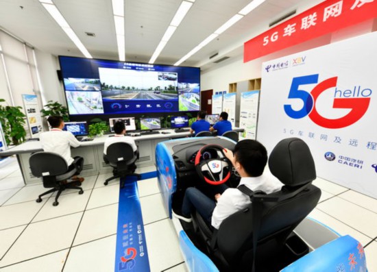 图片来源:新华社