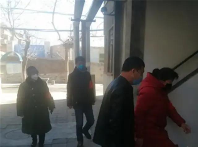渭南澄城县:尧头镇张永强抗疫一线写忠诚