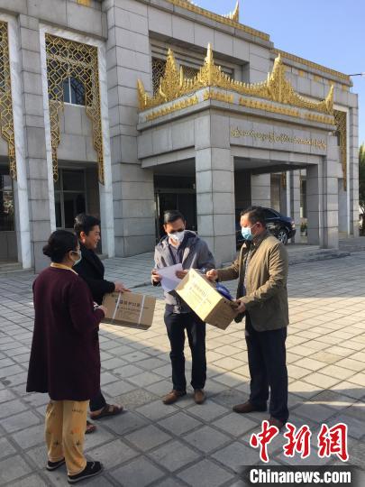 点击进入下一页