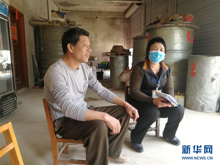 （决战决胜脱贫攻坚·图文互动）（3）另一种“逆行”——广西5300余名驻村第一书记提前返岗投身“两线作战”