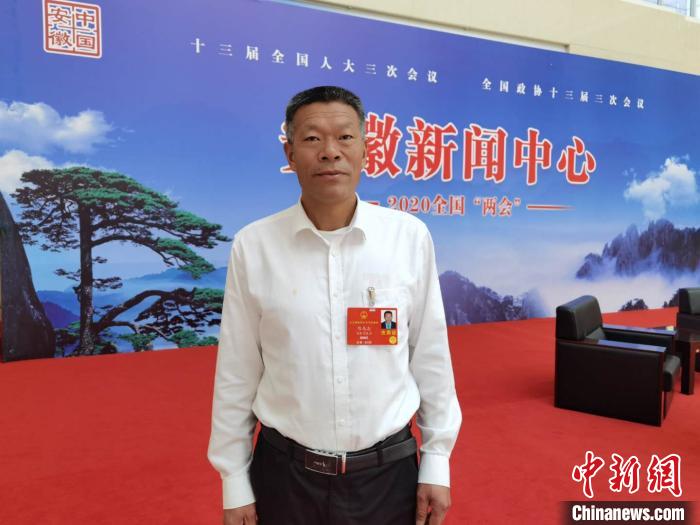 全国人大代表陈先志：加大支持特色农业保险力度