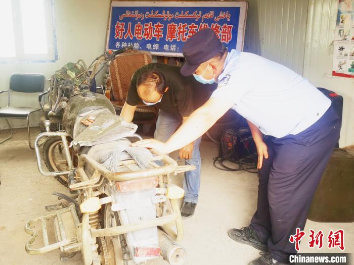 新疆贫困户脱贫记：政策帮扶加自身努力成致富能手