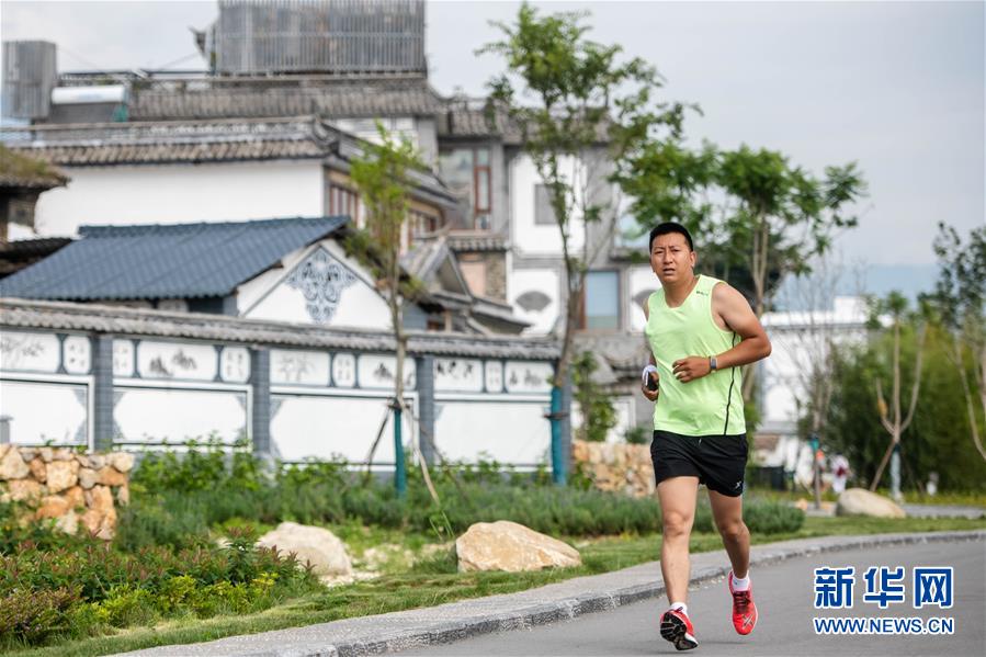 （新华全媒头条·走向我们的小康生活·图文互动）（3）绿染云岭小康路——生态文明建设的云南实践