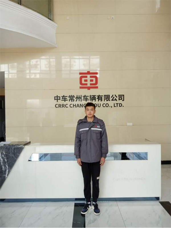 追梦——优秀毕业生风采