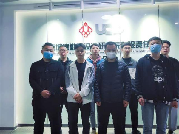 追梦——优秀毕业生风采