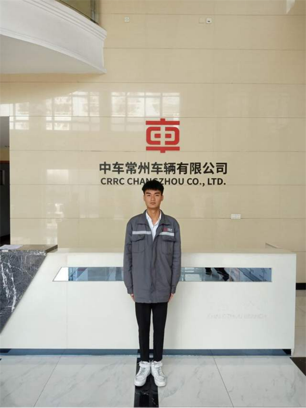 追梦——优秀毕业生风采