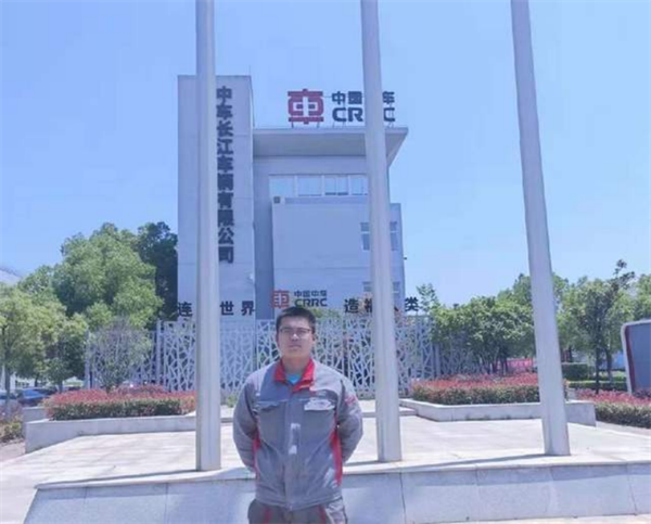 追梦——优秀毕业生风采