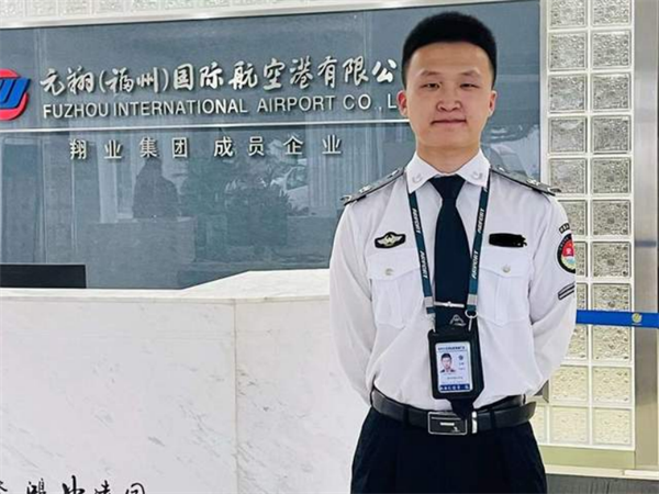 追梦——优秀毕业生风采