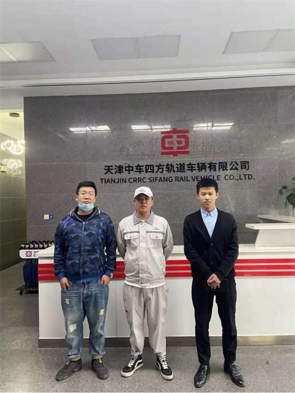 追梦——优秀毕业生风采